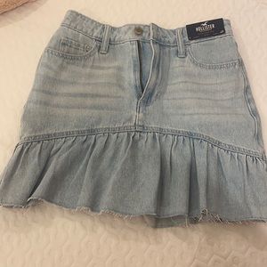 denim skirt with flowy end, adorable!!